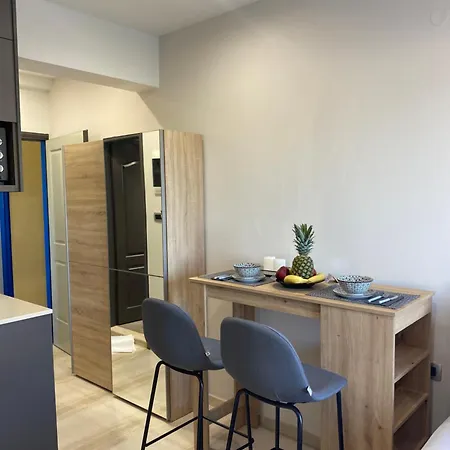 Apartment Rouan *